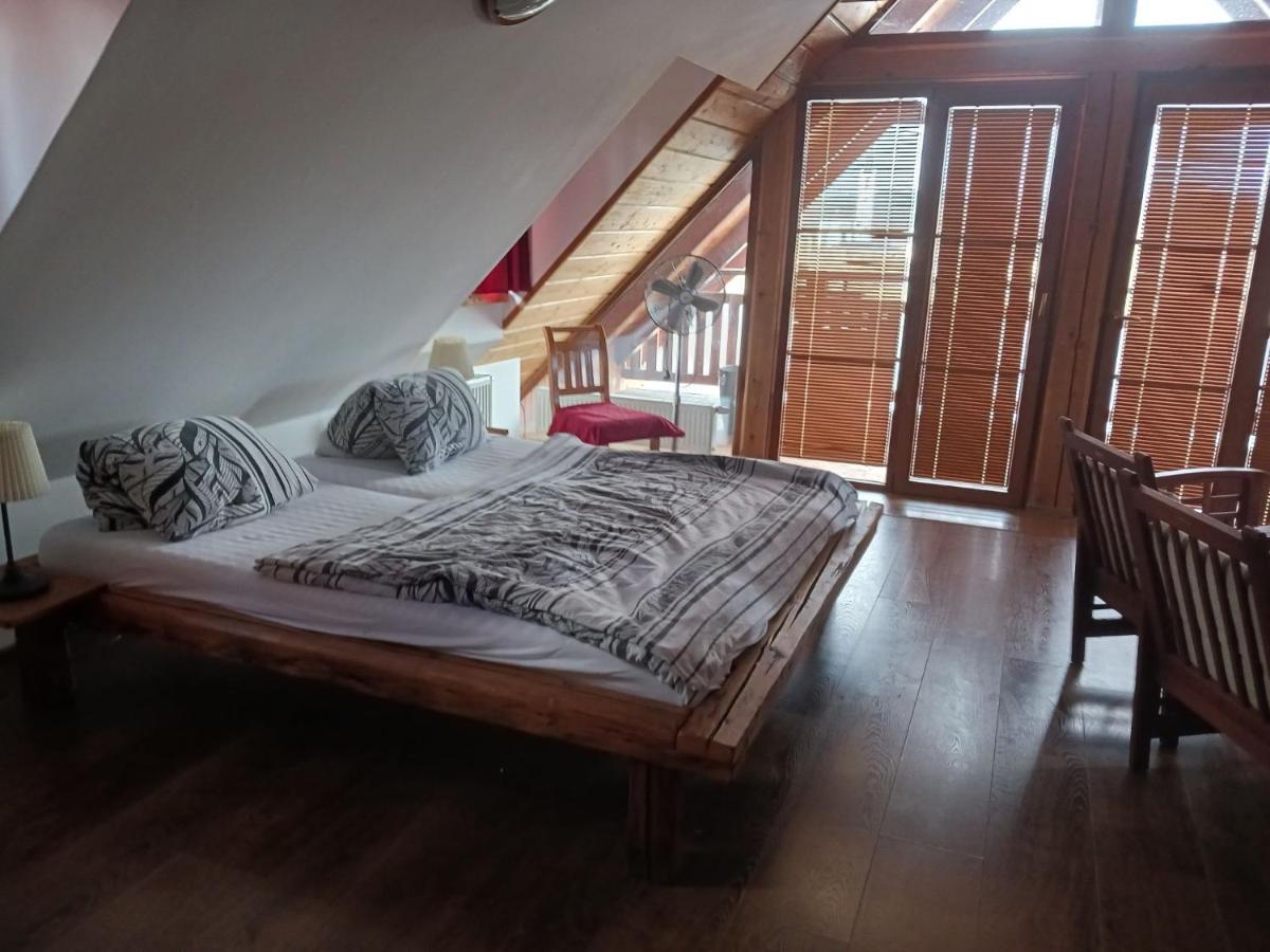 Hotel Leyla Frymburk Extérieur photo