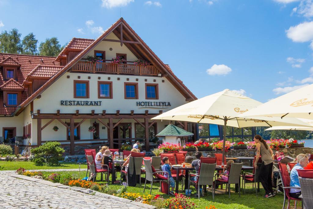 Hotel Leyla Frymburk Extérieur photo